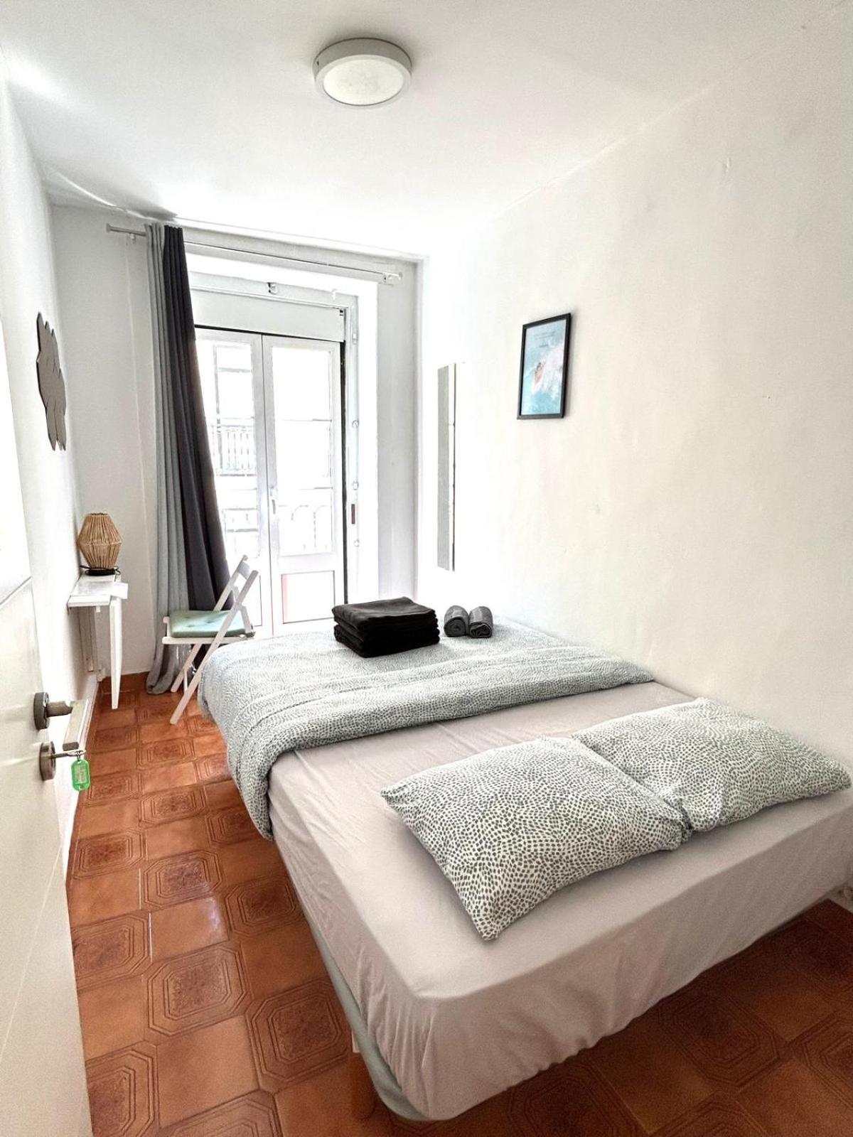 Shared Apartment With Bright Private Patio In Lisboa Exteriér fotografie