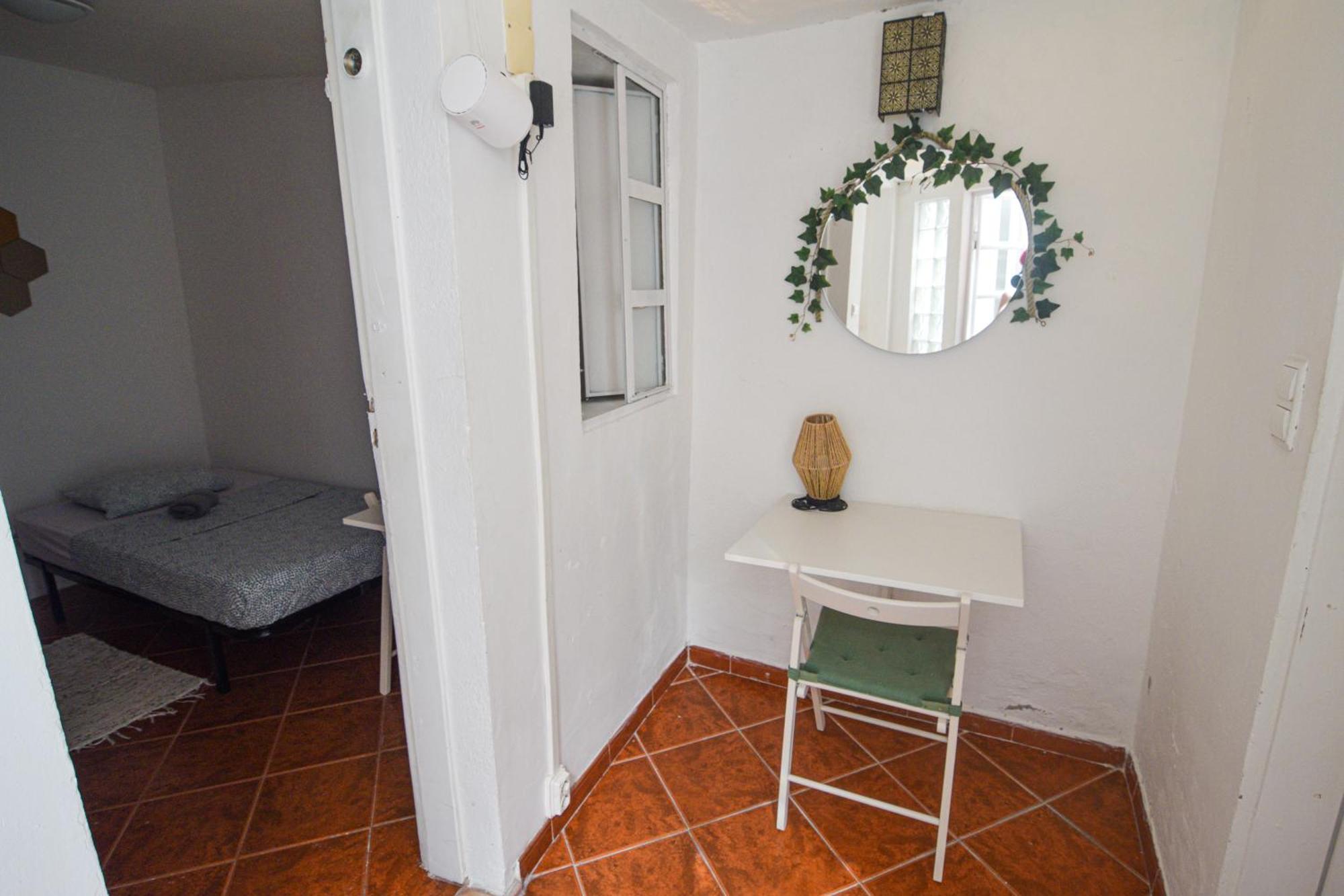 Shared Apartment With Bright Private Patio In Lisboa Exteriér fotografie