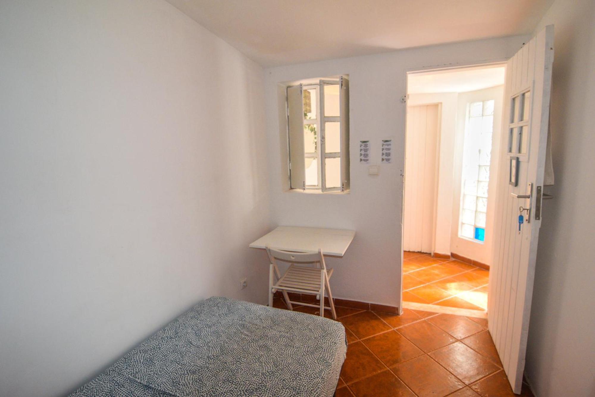 Shared Apartment With Bright Private Patio In Lisboa Exteriér fotografie